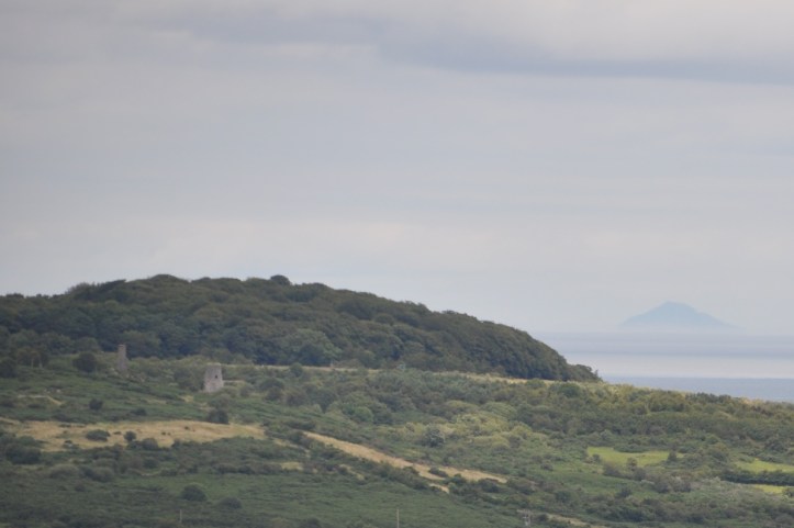Whitespots from Scrabo (1)