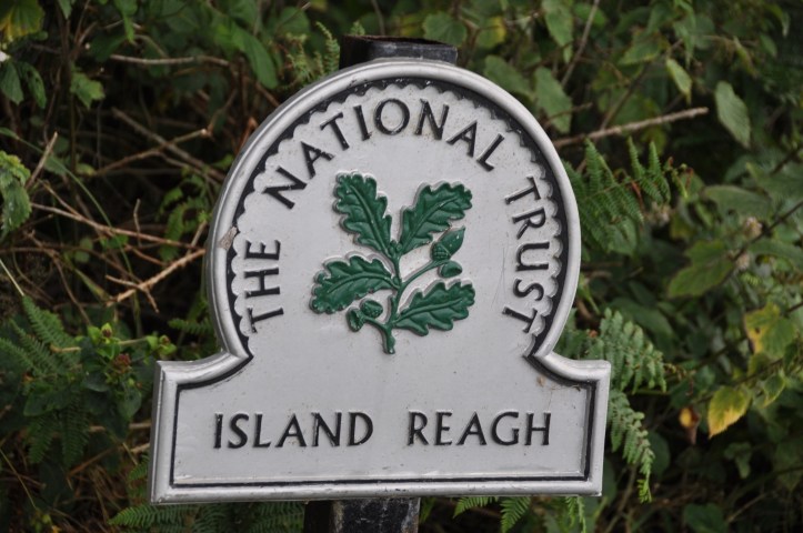 Reach Island sign