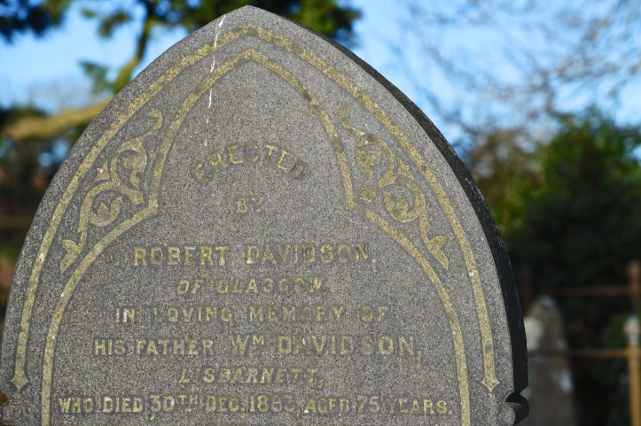 gravestone-for-davidson-of-lisbarnett-in-tullynakill